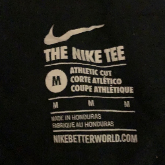 NIKE GRAPHIC TEE - Picture 2 of 3